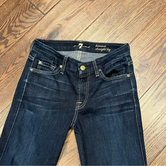 7 for All Mankind jeans - Picture 4 of 9